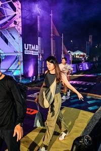 BIB: 
                            <button type="button" onclick="openModal(25252163)" class="btn btn-primary btn-sm float-right btn-popup" data-toggle="modal" data-target=".modal-high-quality">
                        <i class="fas fa-shopping-cart"></i> Add to Cart
                    </button>
                                            <button type="button" onclick="isThisMe(25252163, true)" class="btn btn-success btn-sm float-right btn-popup btn-isme hidden" data-toggle="tooltip" data-placement="bottom" title="นี่คือรูปของคุณใช่ไหม คลิกที่นี่เพื่อเอาเข้าอัลบั้ม">
                        <i class="fas fa-plus"></i> Add to album
                    </button>
                    <button type="button" onclick="isThisMe(25252163, false)" class="btn btn-warning btn-sm float-right btn-popup btn-isnotme hidden">
                        <i class="fas fa-ban"></i> Remove from album
                    </button>